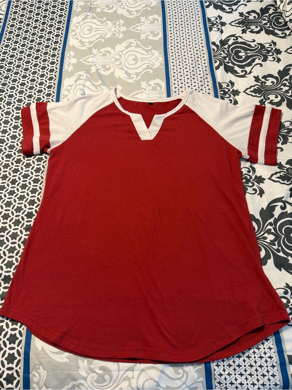 Women’s Red Raglan Sleeve V-Notch Top